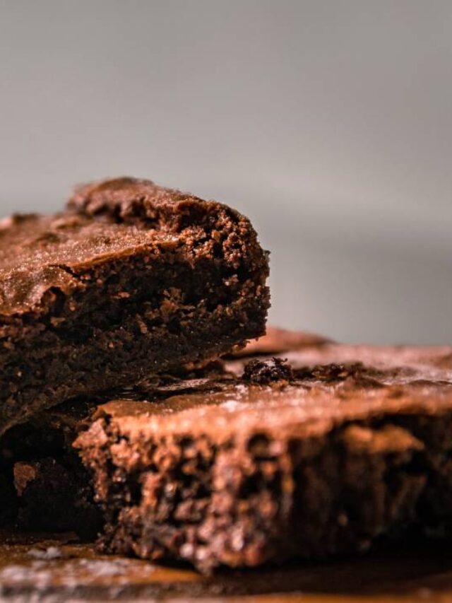 Confira essa receita de brownie de chocolate com whey protein que separamos para você