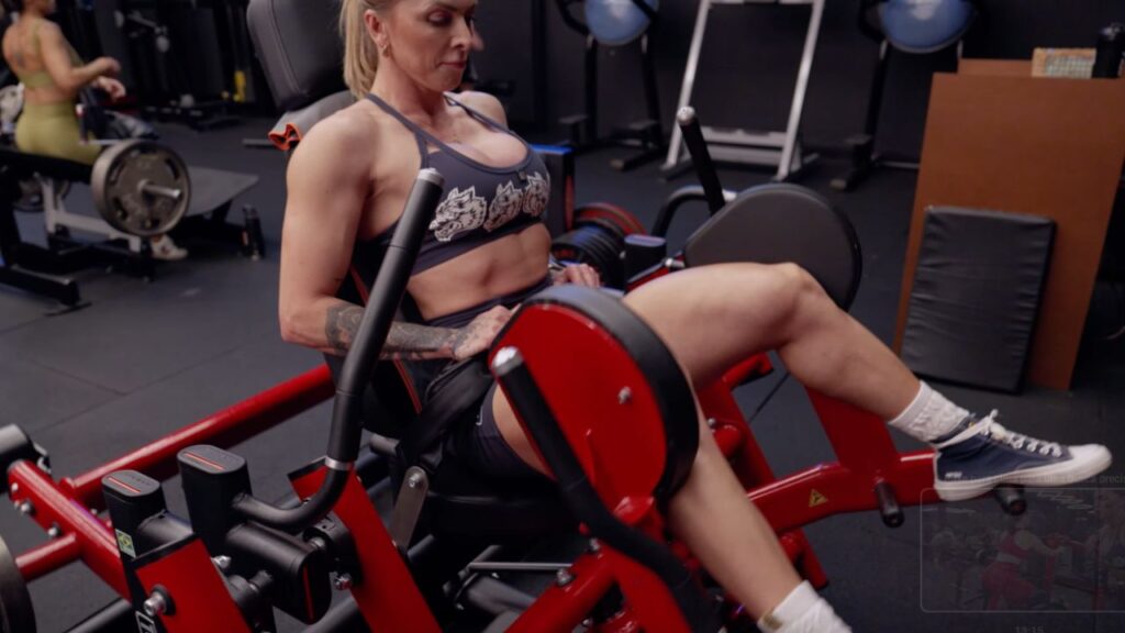treino de gluteo e posterior angela borges